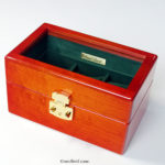 メイプル材3本用高級時計ケースの内装革仕上げ