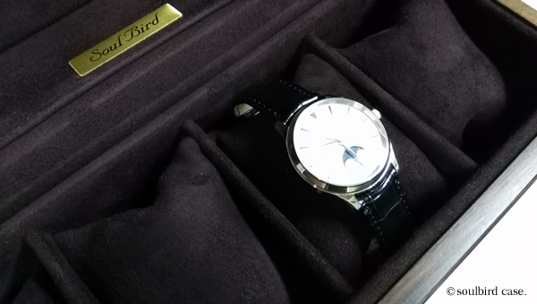 お客様の腕時計と一緒に