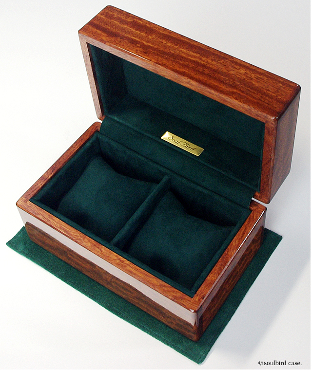 紫檀　3本用時計ケース　内装レザー　放牧ラムスエード　グリーン