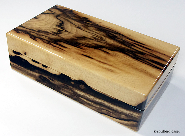 特注黒柿材時計ケース