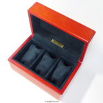 メイプル材3本用時計ケース　内装仕上げ/シープ・スエード・紺色