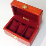 メイプル材3本用時計ケース　内装シープスエード赤