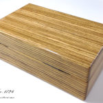 時計ケースゼブラウッド材10本用　背面