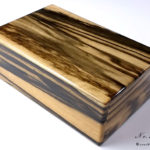 時計ケース黒柿材10本用1726　前面