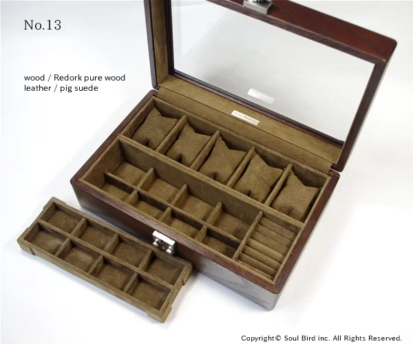 ソウルバードの時計ケースの内装加工No.13