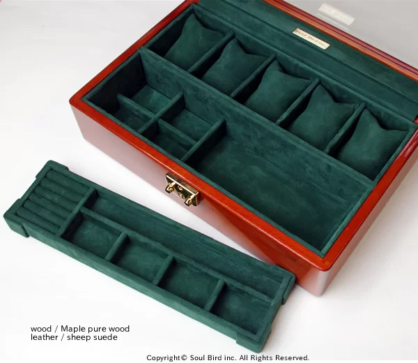 ソウルバードの時計ケースの内装加工No.14