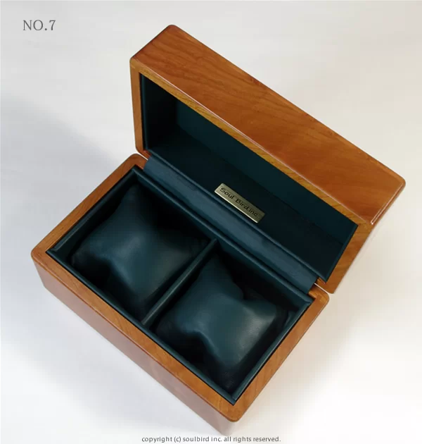 ソウルバードの時計ケースの内装加工No.7