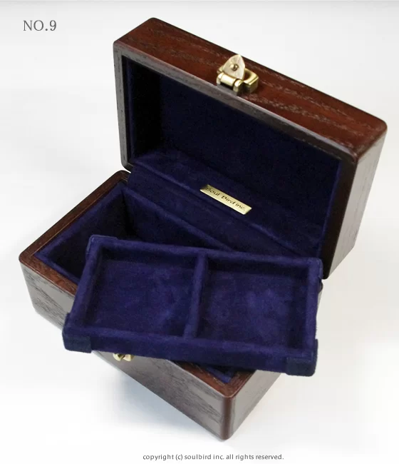 ソウルバードの時計ケースの内装加工No.9