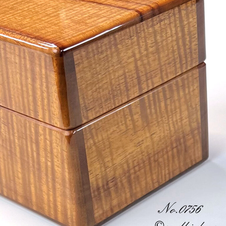 右面　ハワイアンコア1本用時計ケース