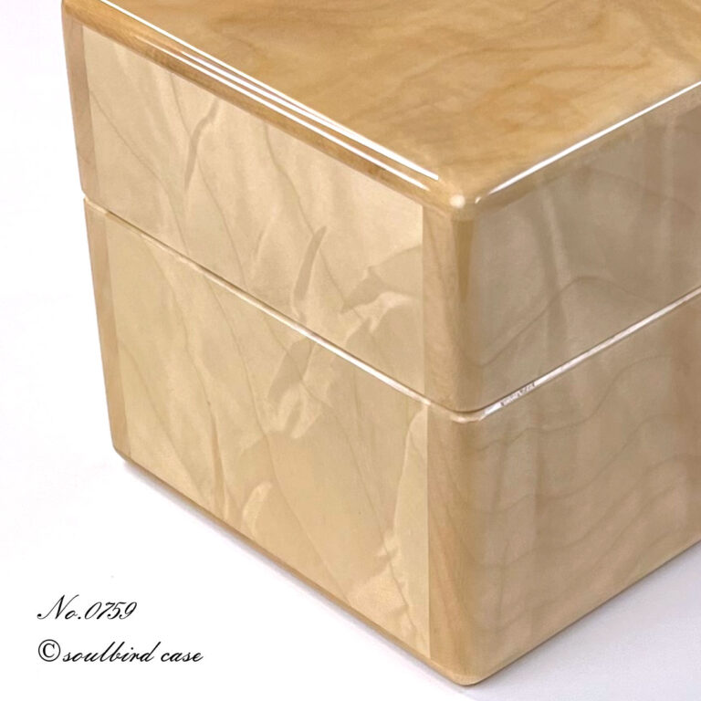 左面　トチ1本用時計ケース