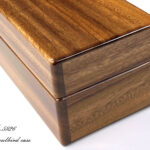 右面　ハワイアンモンキーポッド5本用時計ケース