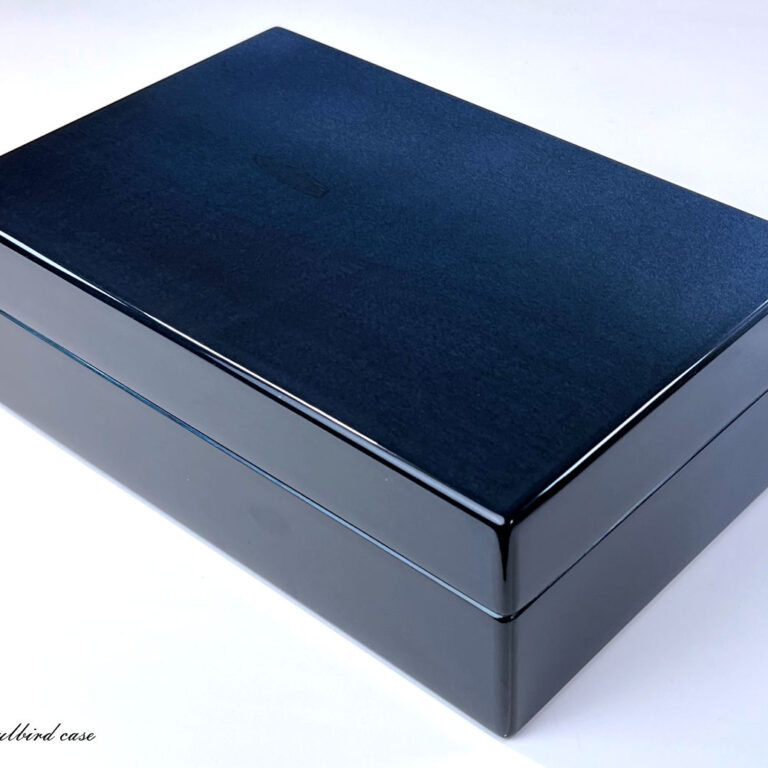 カラーリングディープブルーグラデーション