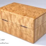 背面　キルテッドメイプル3本用時計ケース