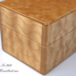 左面　キルテッドメイプル3本用時計ケース