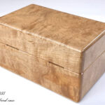 背面　かえで3本用時計ケース