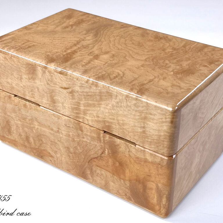 背面　かえで3本用時計ケース