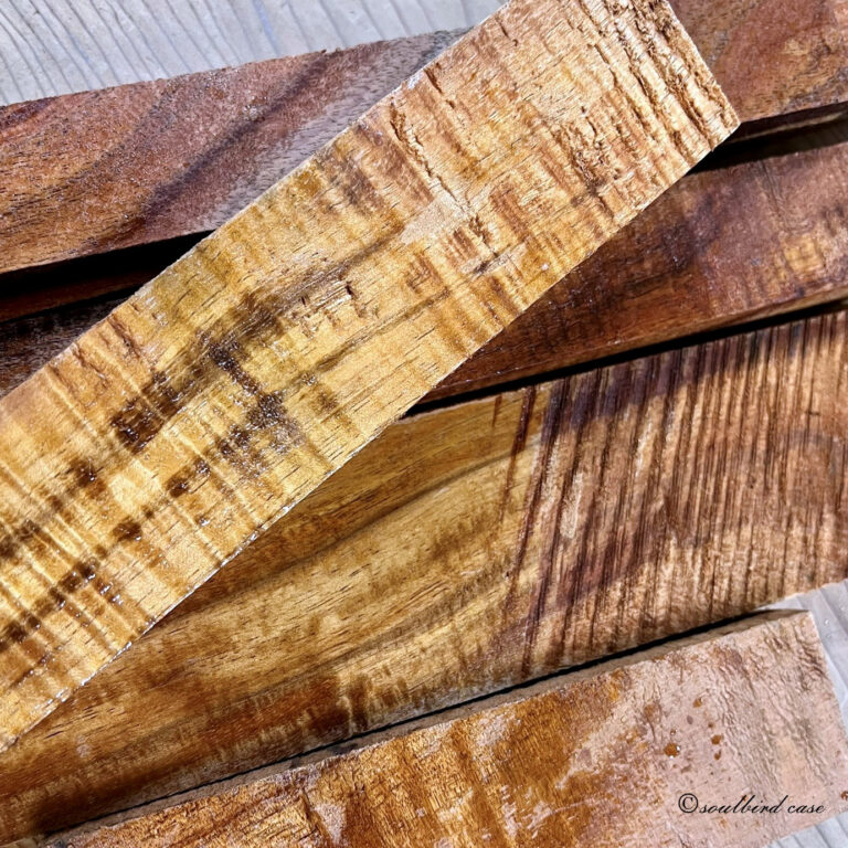 ハワイアンコア材