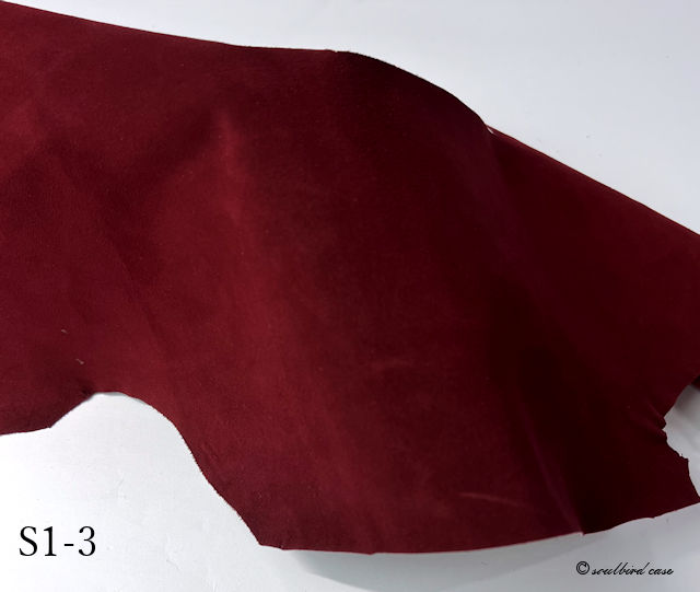 バーガンディーレッド　ソウルバードケース