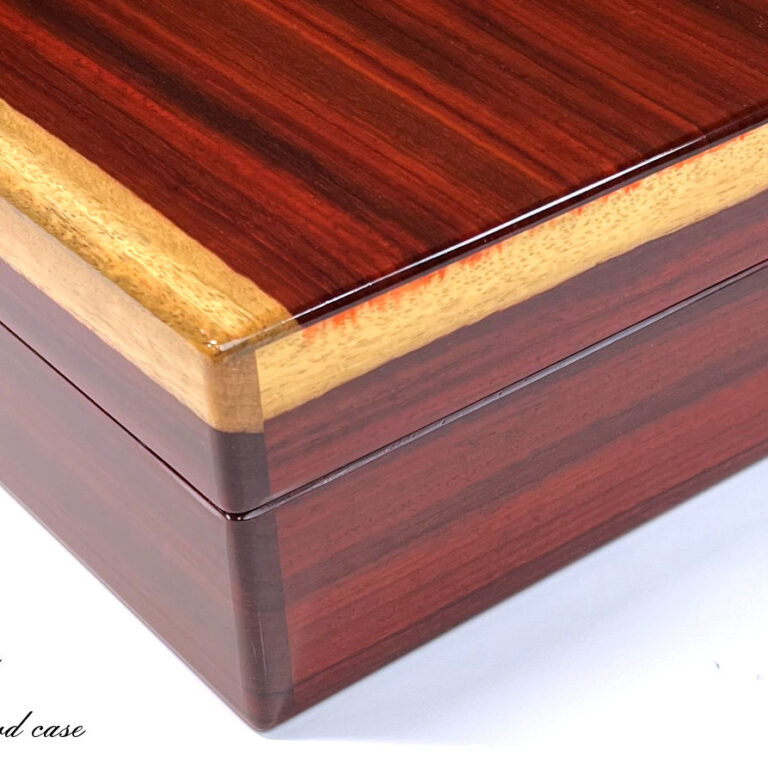 no.1761 パドウク10本用時計ケース　右面