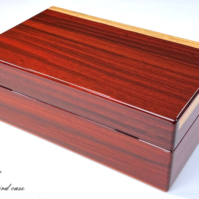 no.1761 パドウク10本用時計ケース　背面