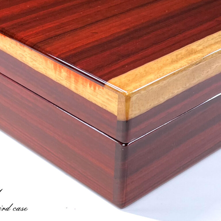 no.1761 パドウク10本用時計ケース　左面