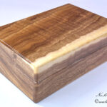 モンキーポッド10本用時計ケース　左面