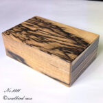 背面　黒柿材10本用時計ケース