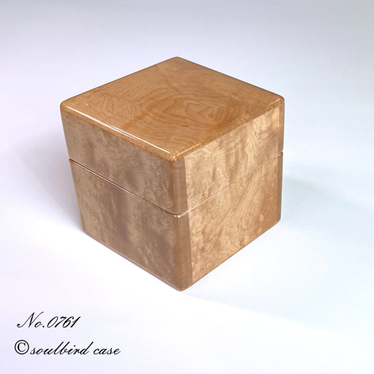 かえで1本用時計ケース　右面