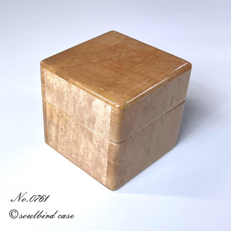 かえで1本用時計ケース　左面