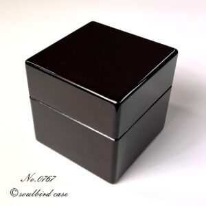 ホンジュラス産マホガニー1本用時計ケース　前面