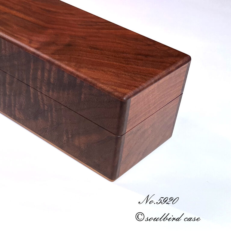 no.5920　右面　ブラックウォールナットオイル仕上げ　5本用時計ケース