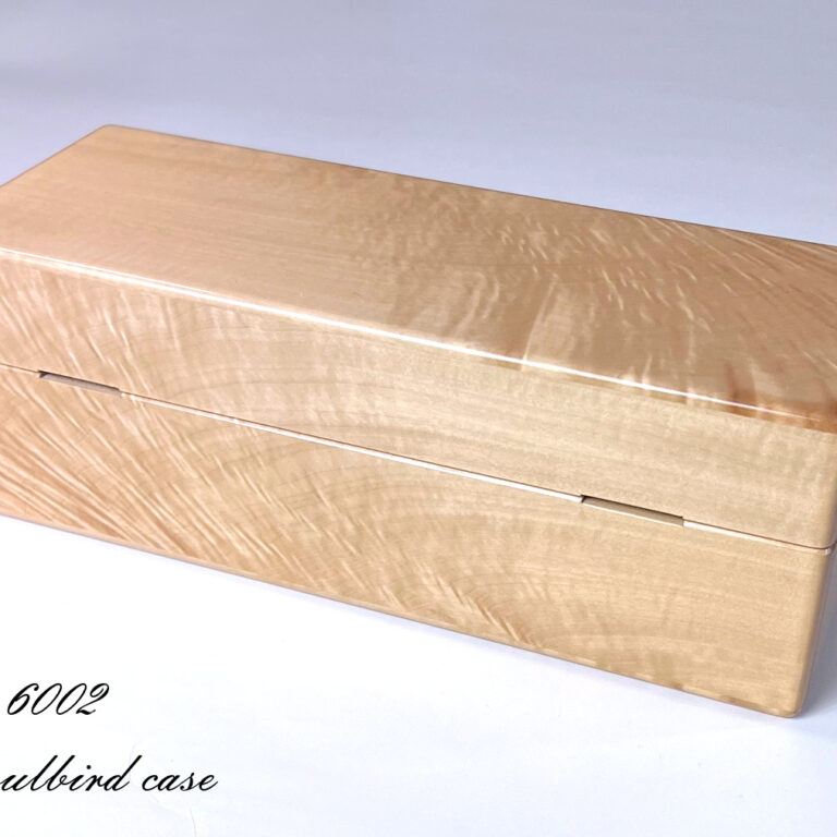 背面　トチ杢5本用時計ケース