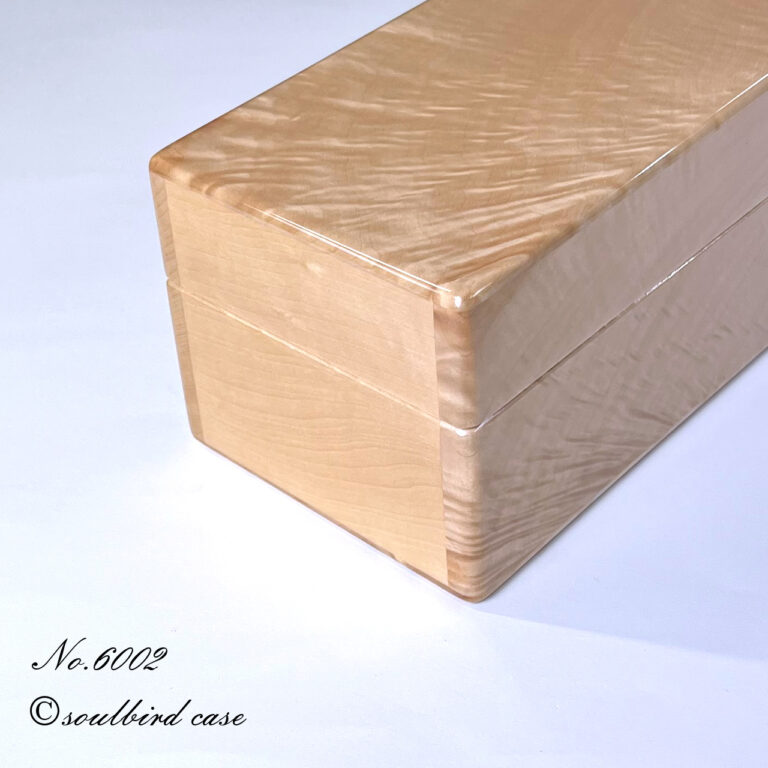 左面　トチ杢5本用時計ケース