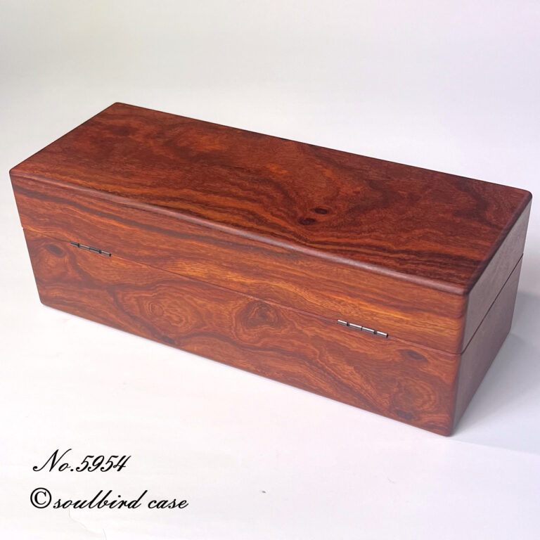 背面　紫檀5本用時計ケースオイル仕上げ