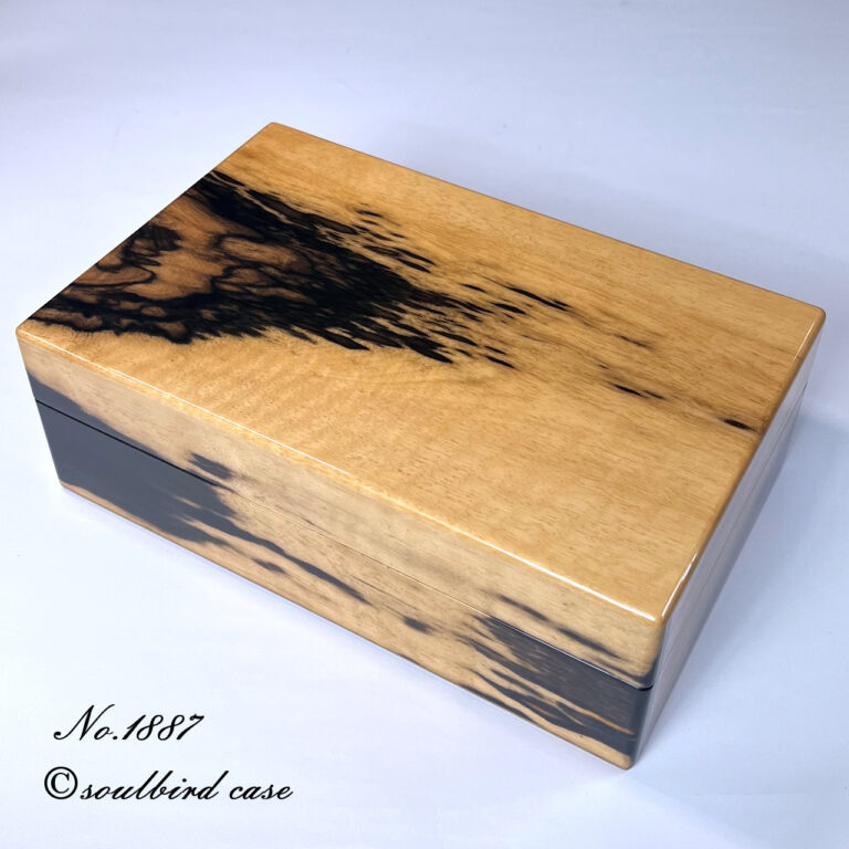 no.1887　黒柿10本用時計ケース