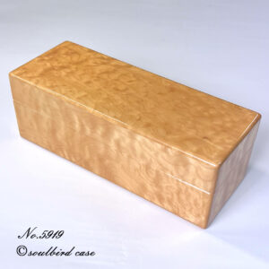 no.5919 キルテッドメイプル5本用時計ケース