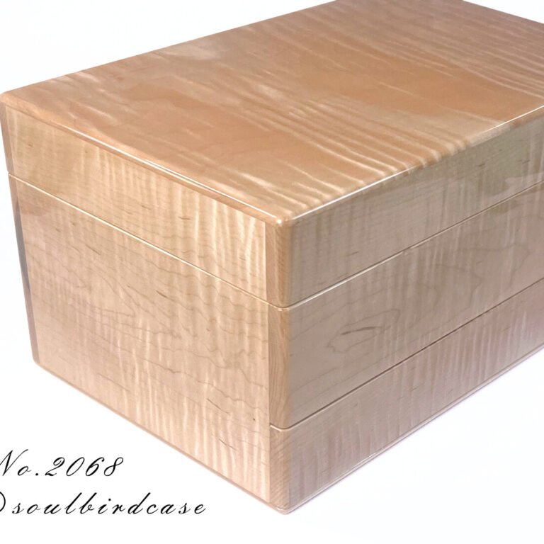 No.2068カーリーメイプル引出付き左面