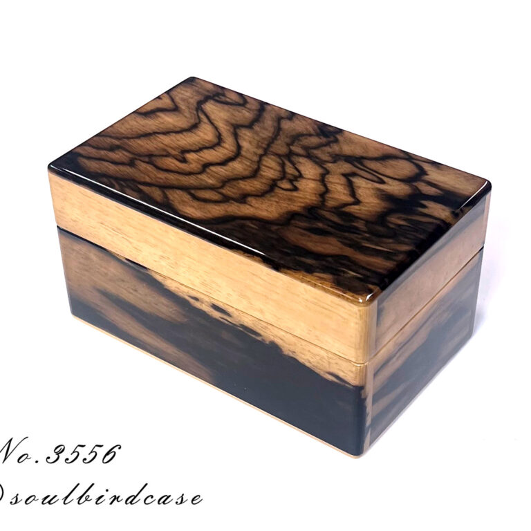 No.3556　黒柿　3本用時計ケース