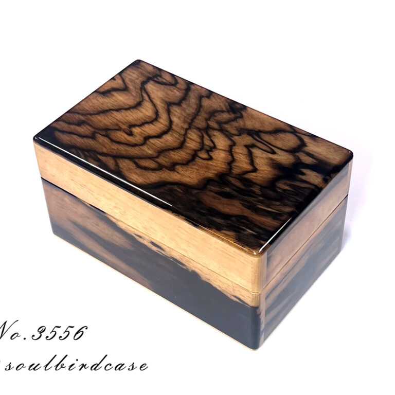 No.3556　黒柿　3本用時計ケース