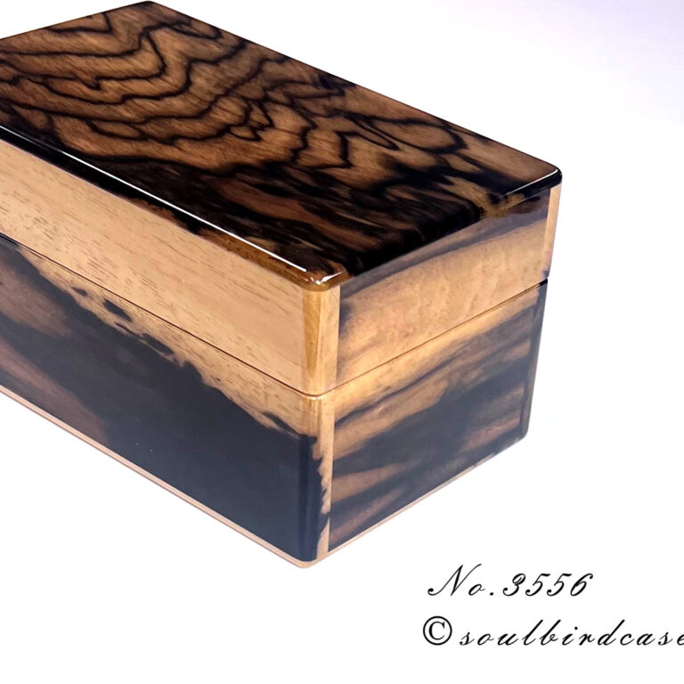 No.3556　黒柿　3本用時計ケース
