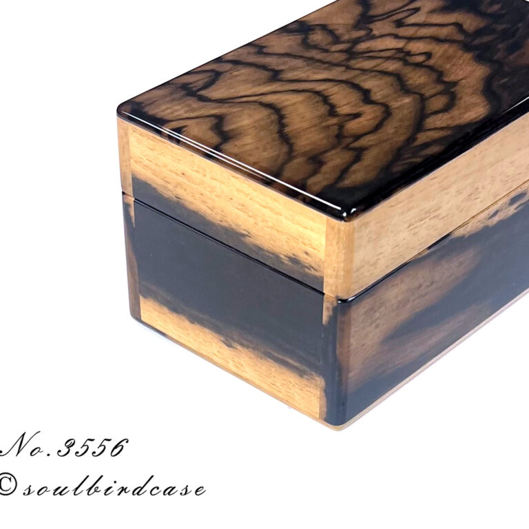 No.3556　黒柿　3本用時計ケース