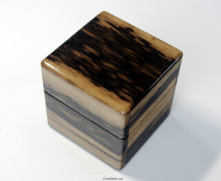 黒柿材ケース 黒柿材ケース