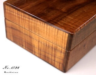 ハワイアンコア 時計ケース No.1734 左面