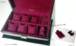 No.29 内装加工代¥17380 ソウルバードの時計ケースの内装加工No.29
