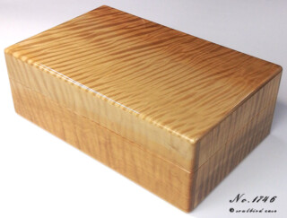 No.1746 トチ10本用時計ケース No.1746-トチ10本用時計ケース 前面